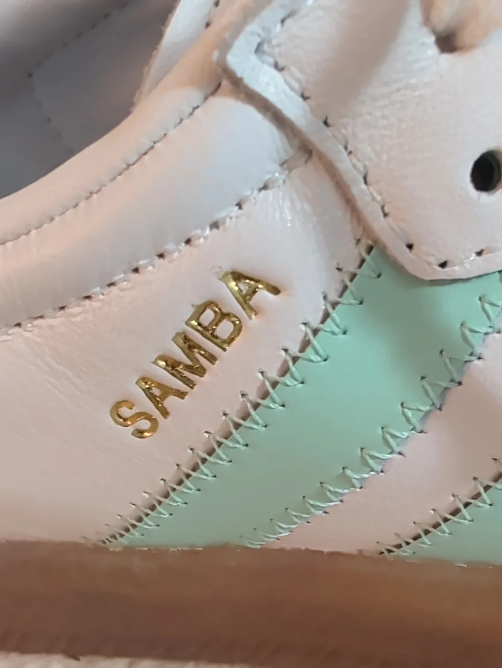 ✨ NWT Adidas Originals Sambae J Sneakers - White/Clear Mint - Size 7 Youth